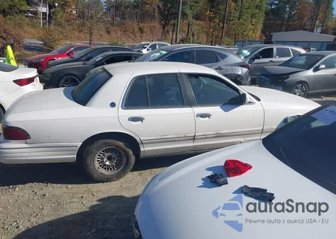 1996 Mercury Grand Marquis Ls/Bayshore z USA, uszkodzony, nr VIN 2MELM75W9TX611768